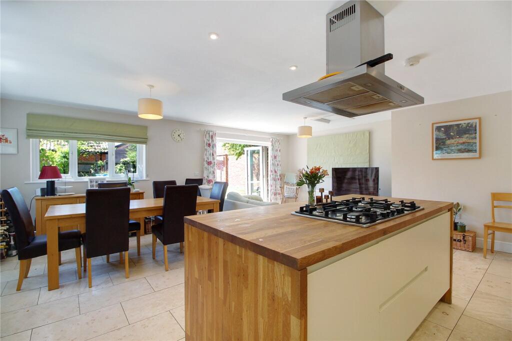 Kitchen Diner
