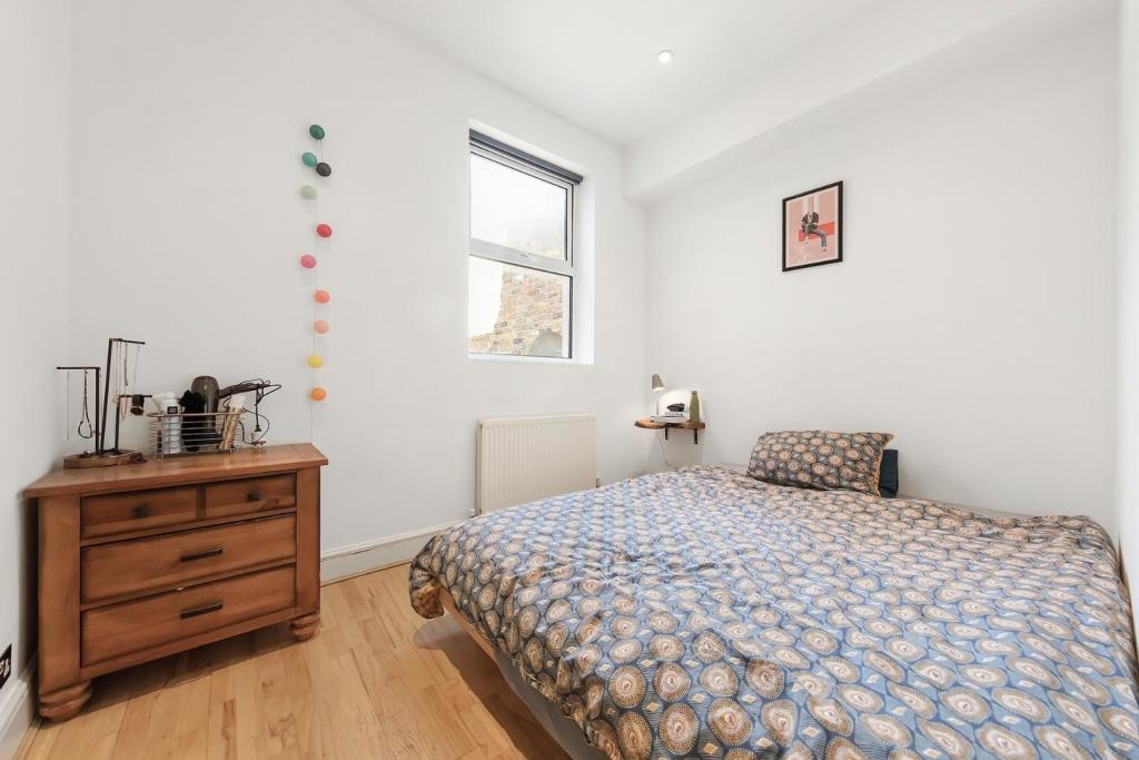 Bedroom.jpg