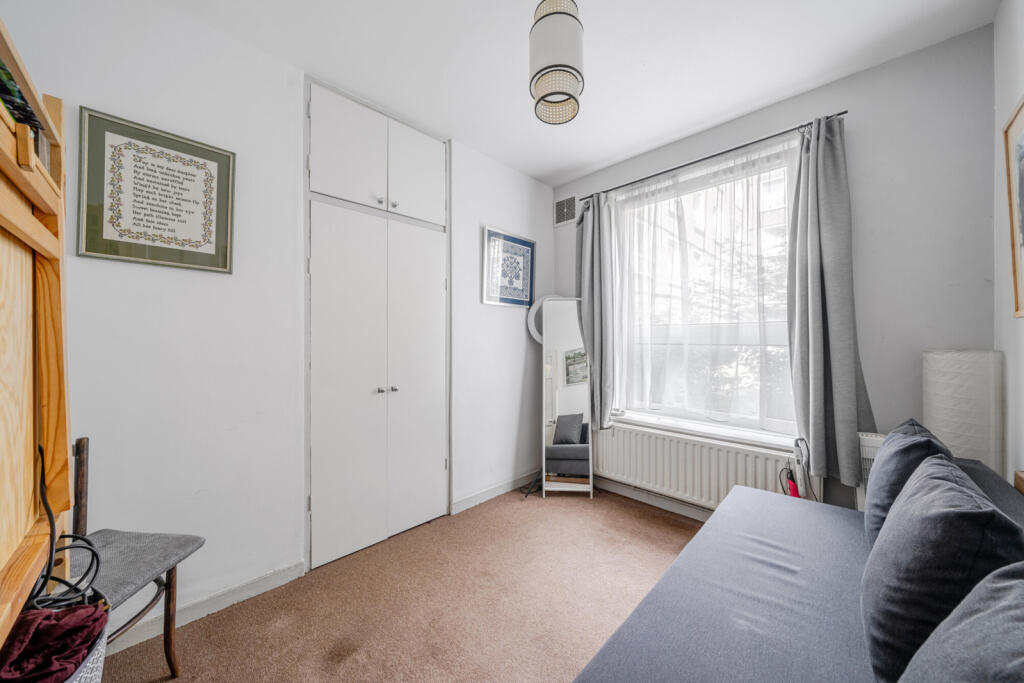 1326220-8-687a662...