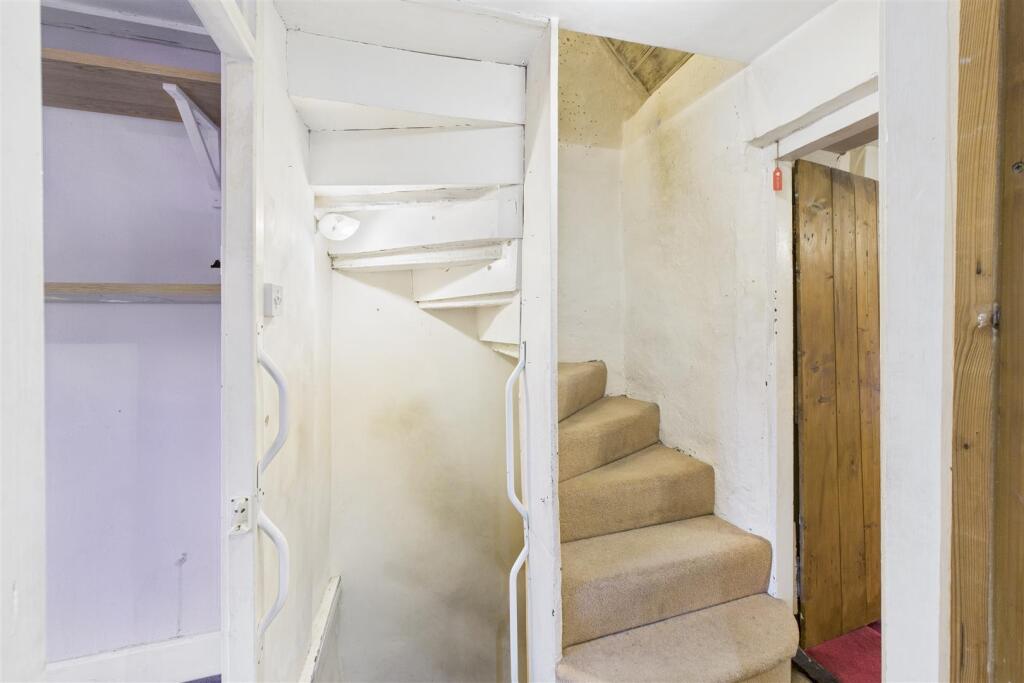 2 Rivermead Cottages, Keynsham Road, Keynsham, Bri