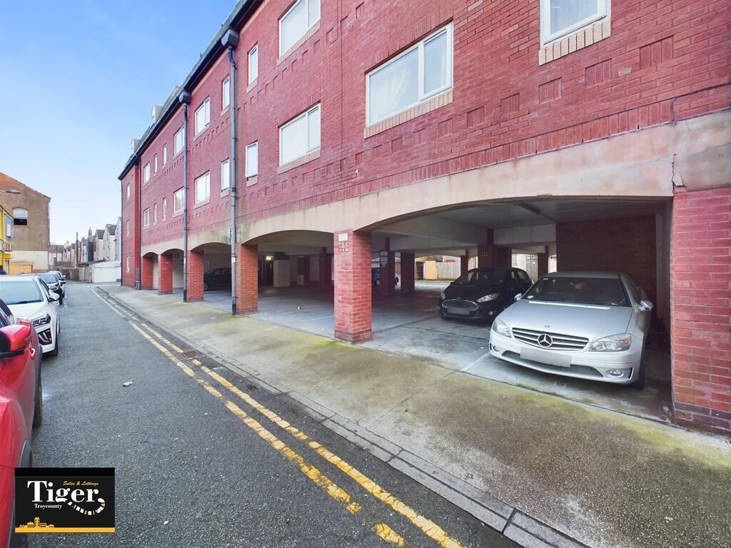 CAM03440G0-PR0263...