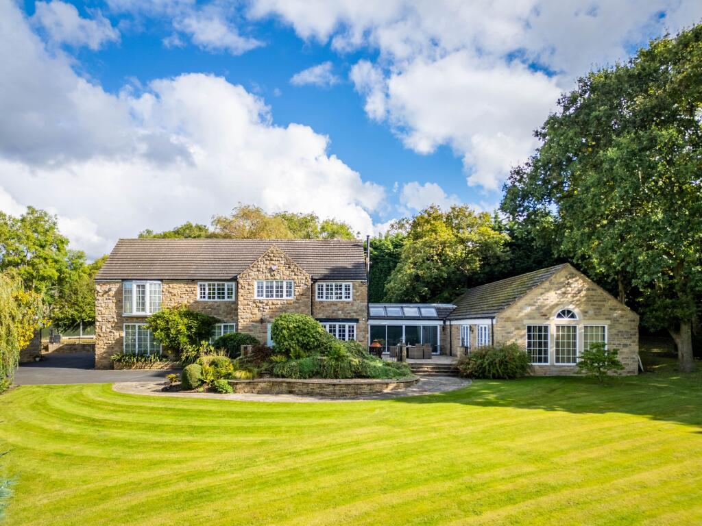 Rear view of the house 