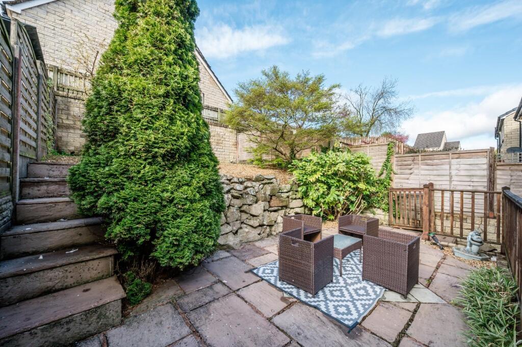 High Bank Crescent-7.jpg