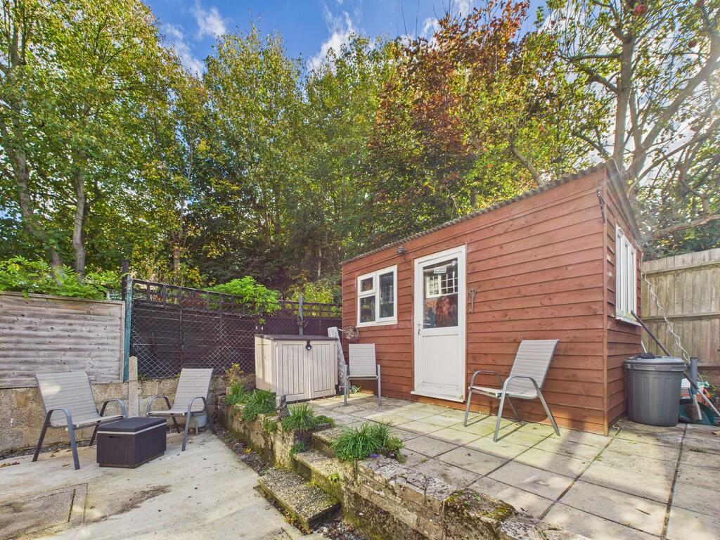 CAM05068G0-PR0056...