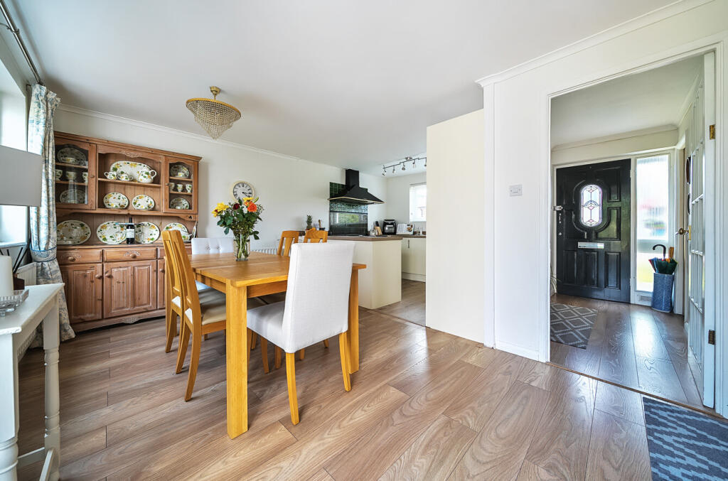 1304584-13-68471d...