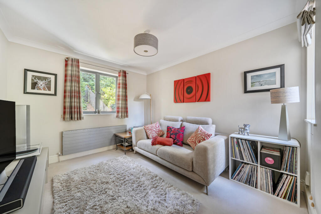 1348601-34-68bf24...