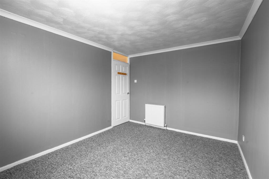 bedroom.two.b.jpg