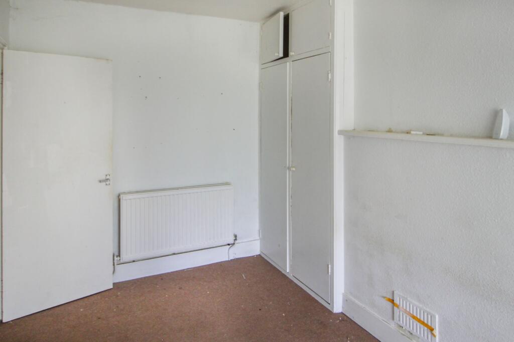 4 Aldborough Road, St. Leonards-on-Sea East Sussex    TN37 6SE