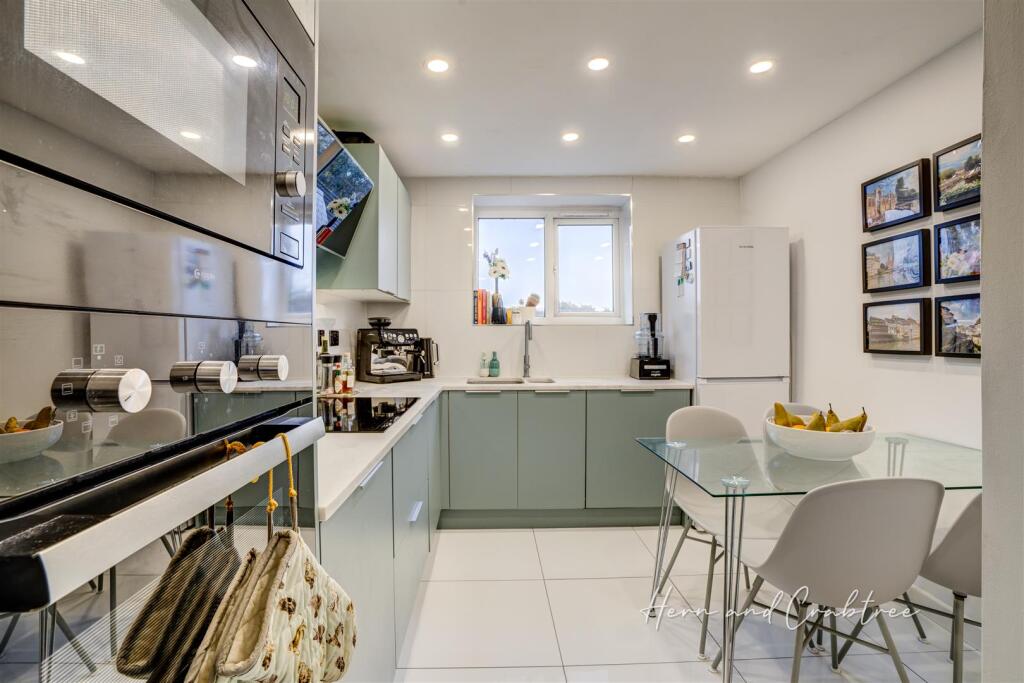 St Catherines Mews, Pontcanna, HernCrabtree (16).j