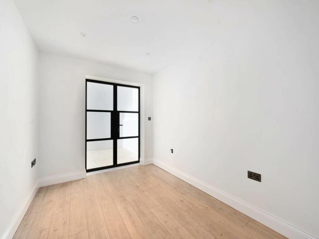 flat 2 bed