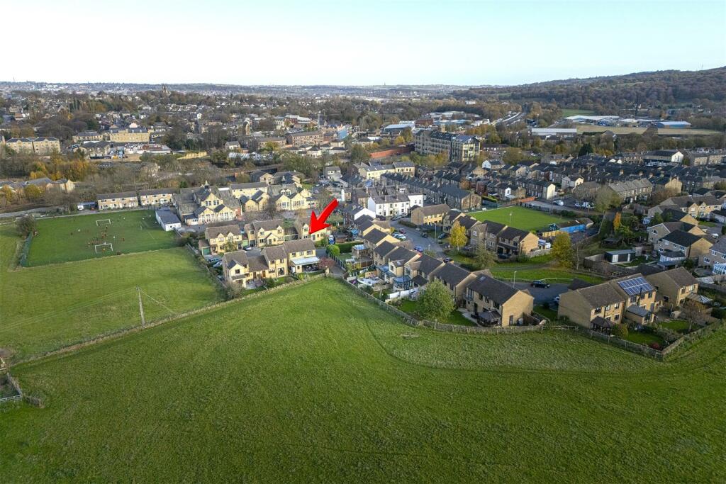 Bramleys Estate Agents - Chadwick Hall Gardens - M