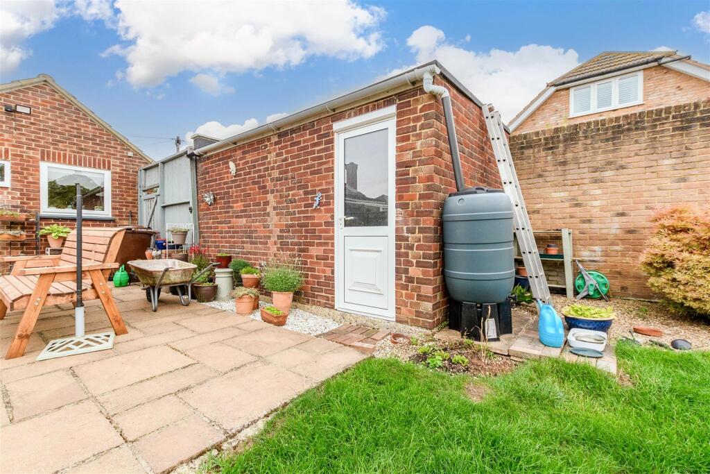 Workshop/Outbuildings