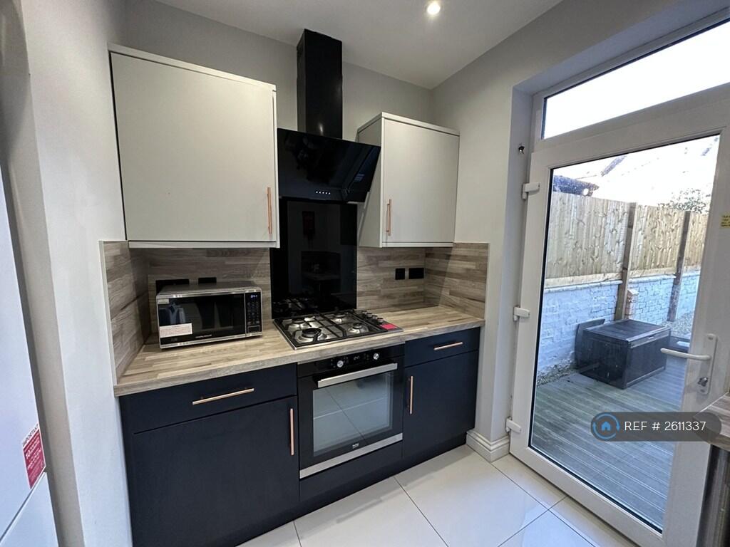 Communal Kitchen