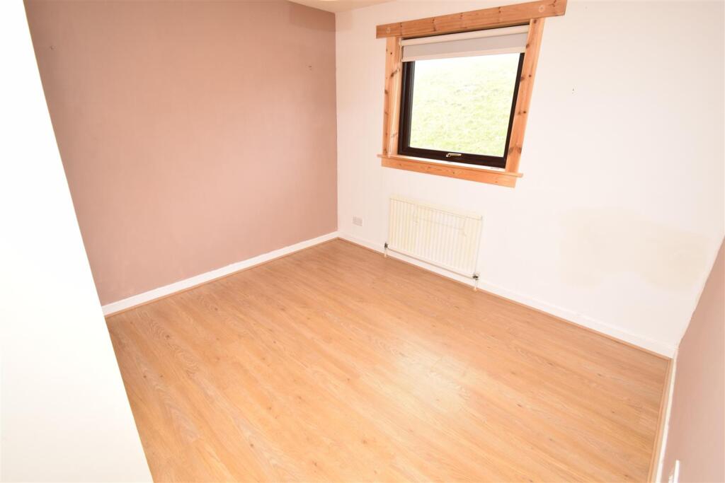 BEDROOM TWO (2).JPG