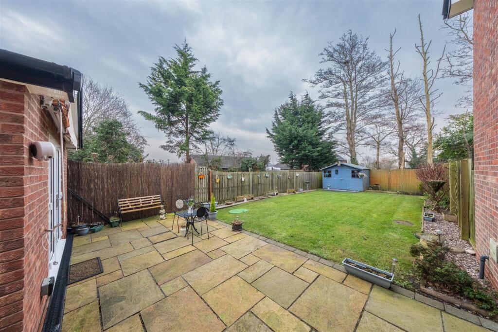 6 Gowy Court -007.jpg