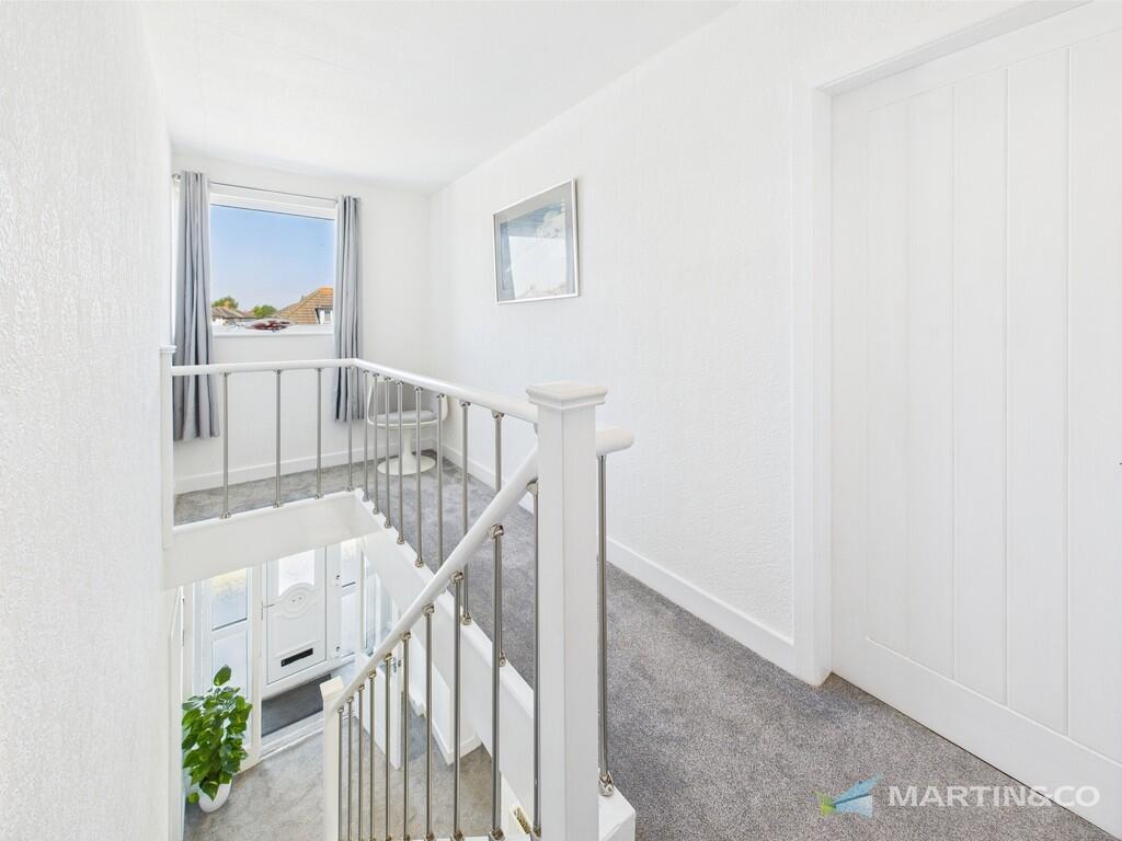 CAM02318G0-PR0438...