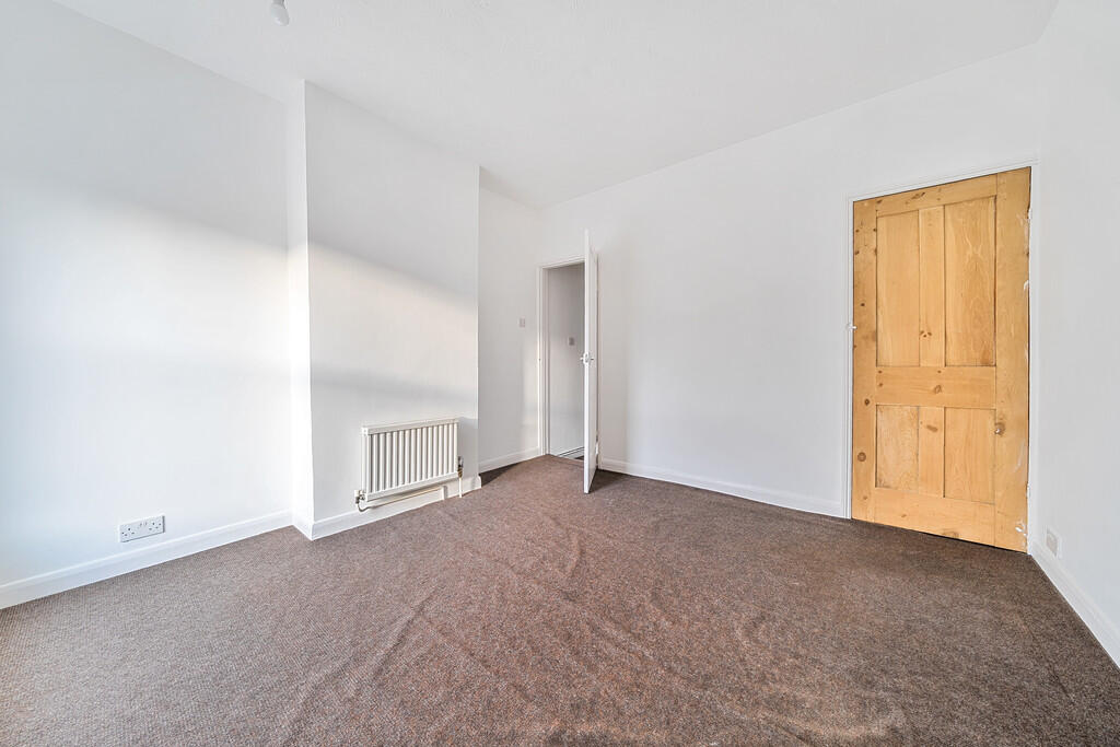 1393008-9-69429c4...