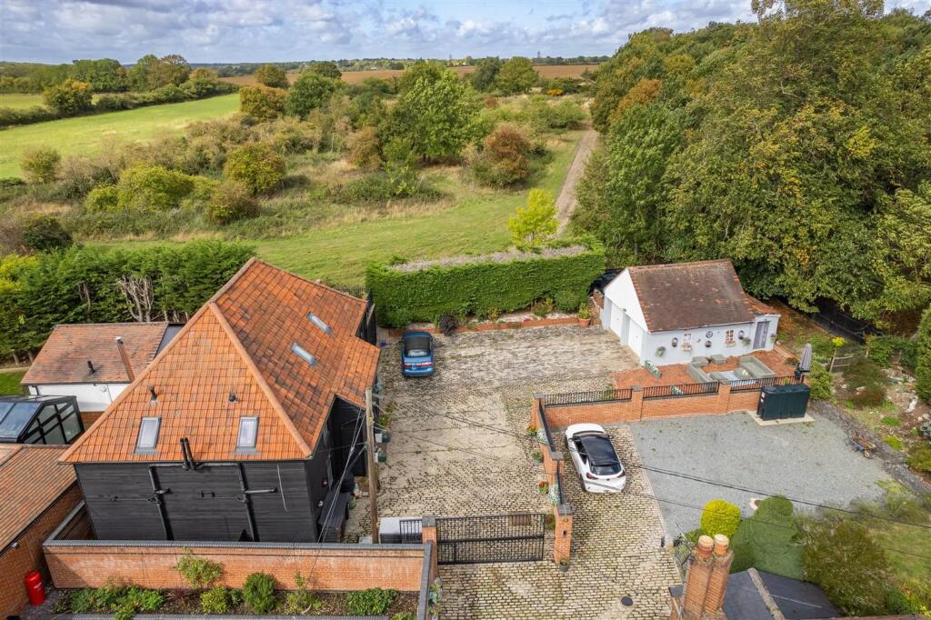 1a The Barn aerial  (8).jpg