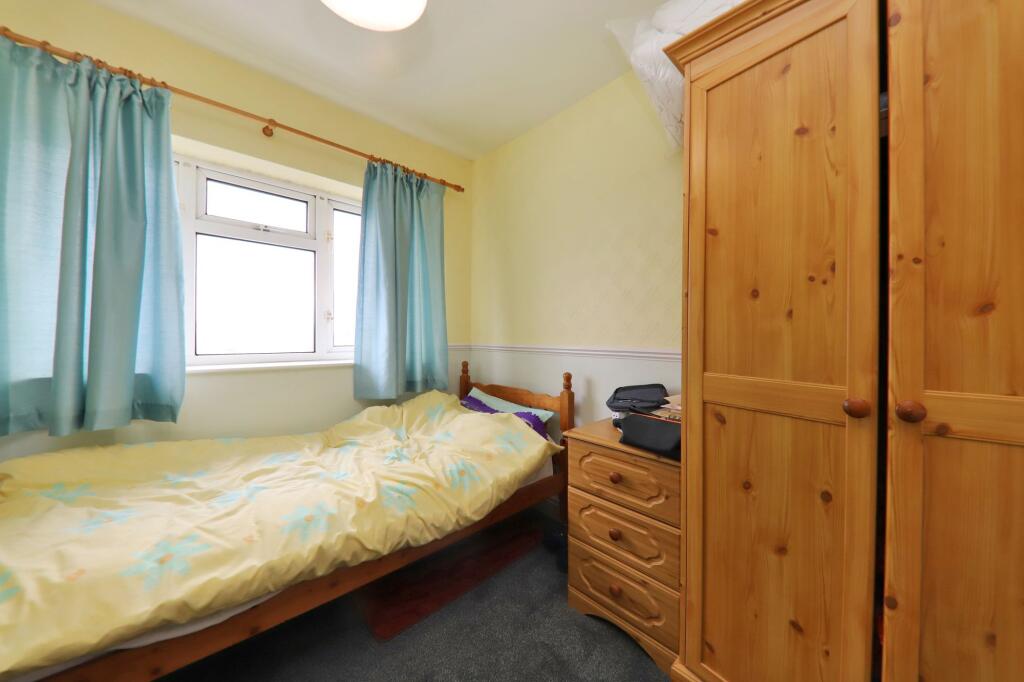 Bed 3 (E)