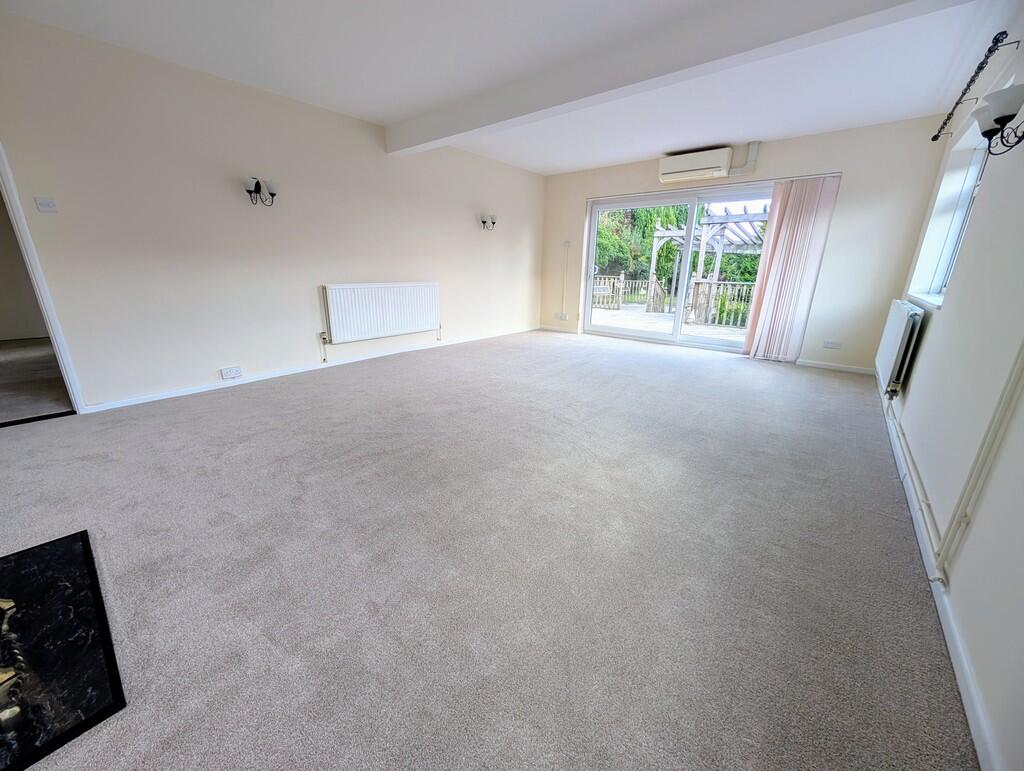 PXL_20250905_1427...