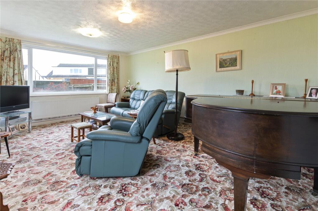 Lounge - 1