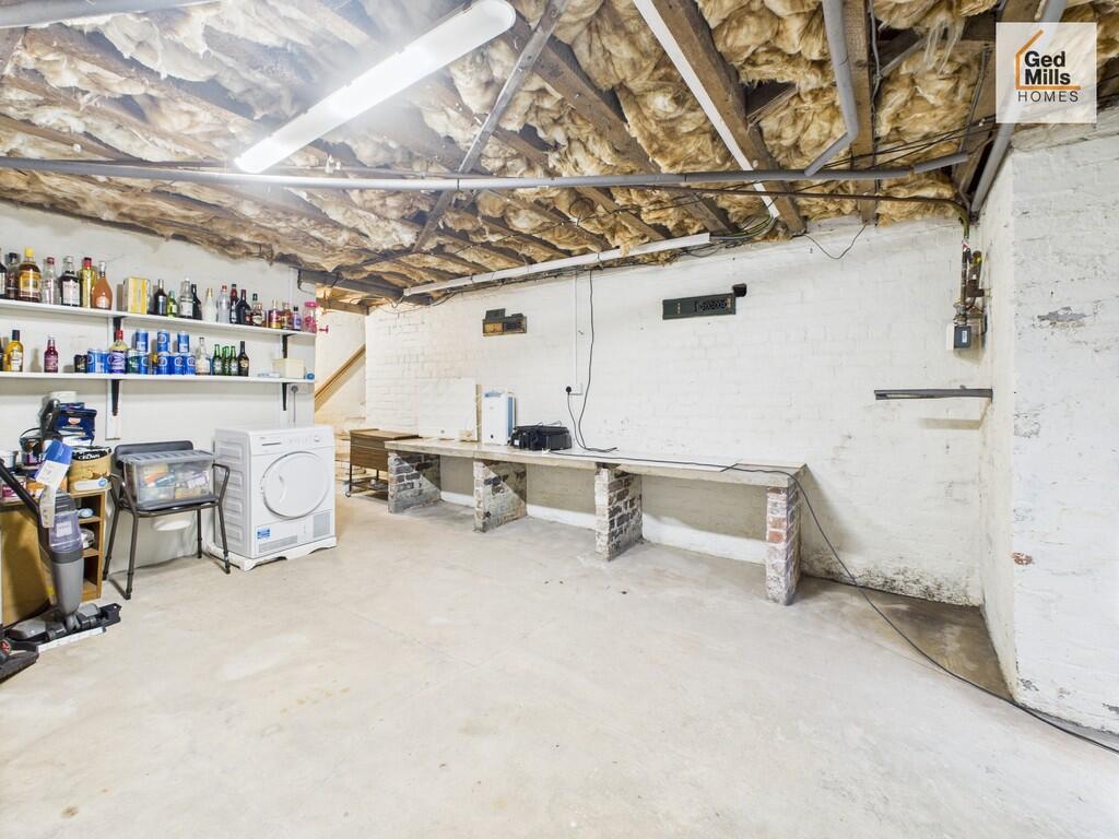 CAM04261G0-PR0064...