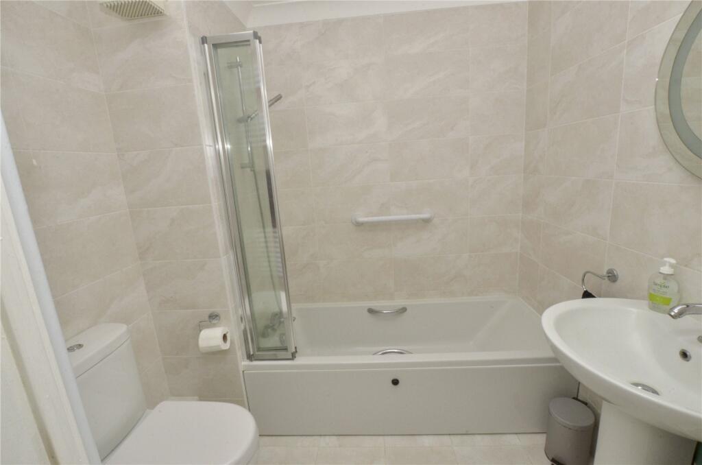 Bathroom/Wc