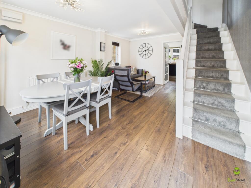Presented by Clinton at EweMove Bexleyheath and Da