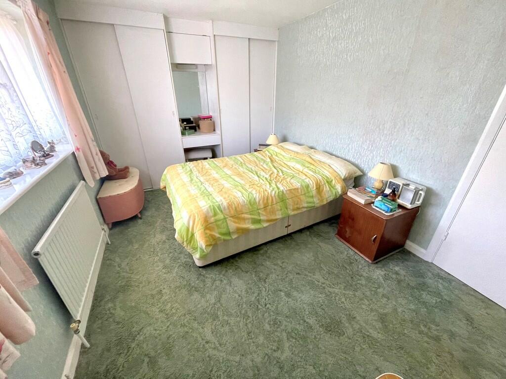 3b Fitzalan Road ...