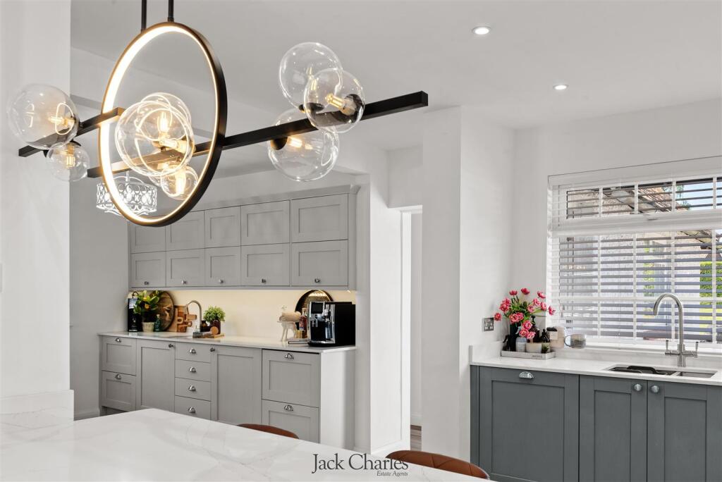 177 Hadlow Road 28.jpg