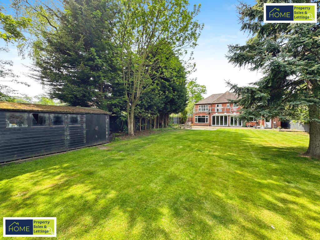 585 Loughborough Road, Birstall, Leicester, LE4 4N