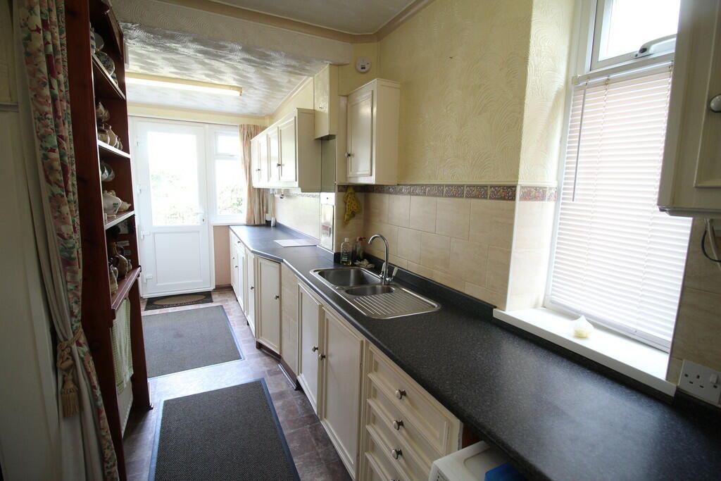 Fitted Kitchen