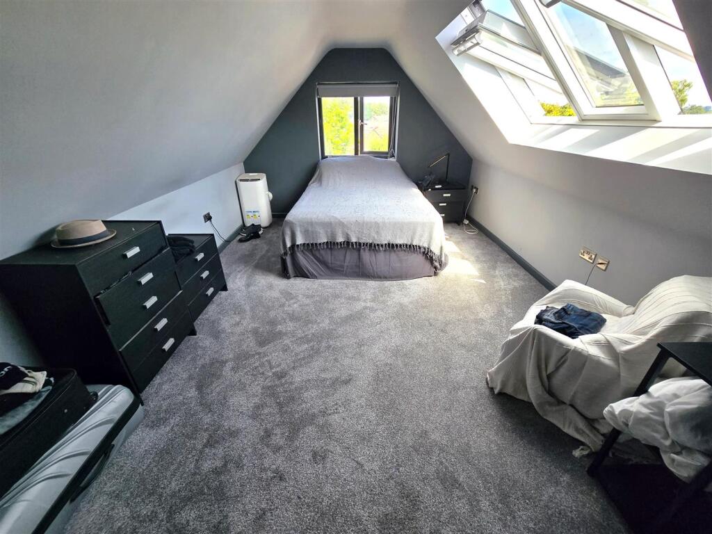 Annexe Bedroom 1