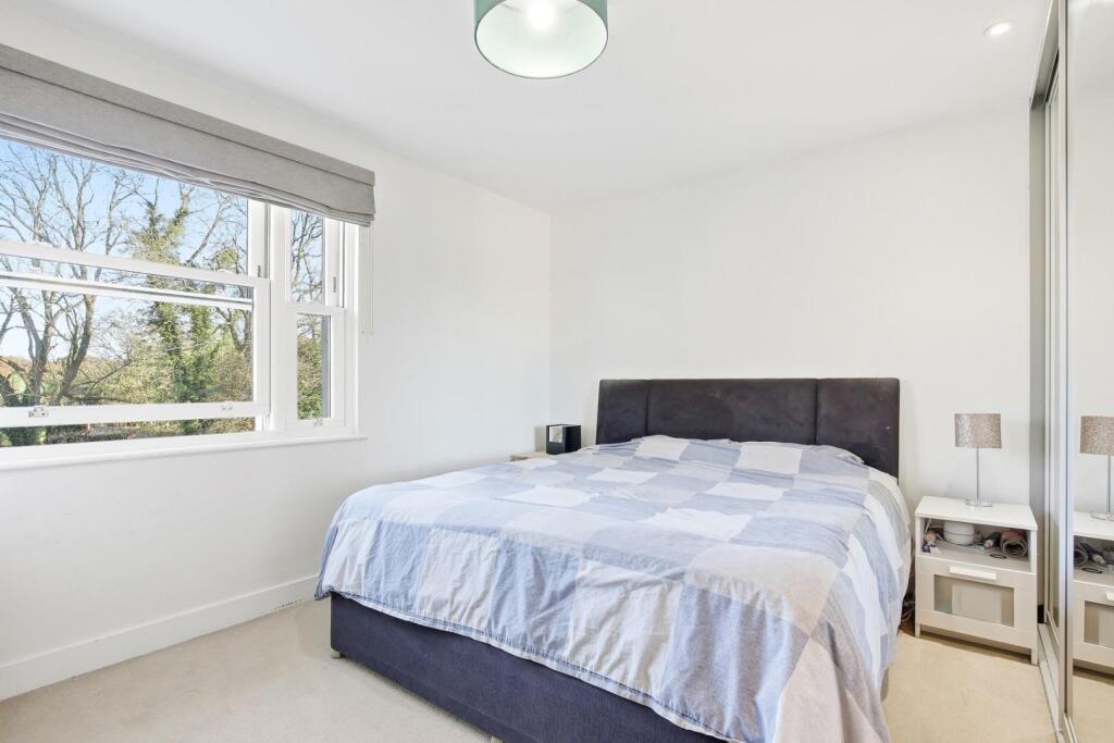 Frith Park, Walton On The Hill