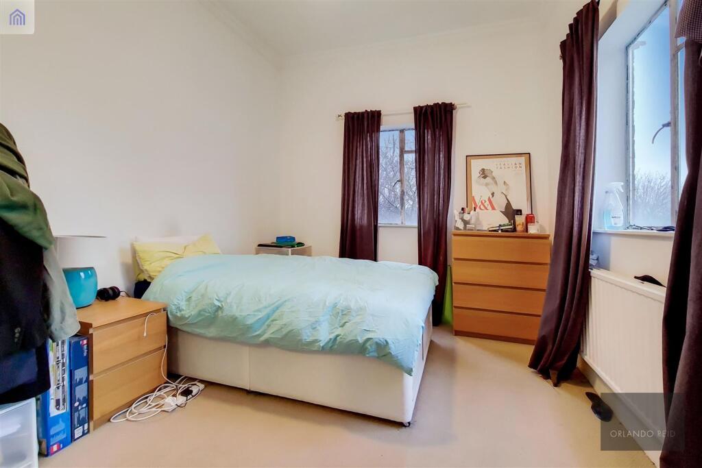 20_Bedroom 6-0.jpg