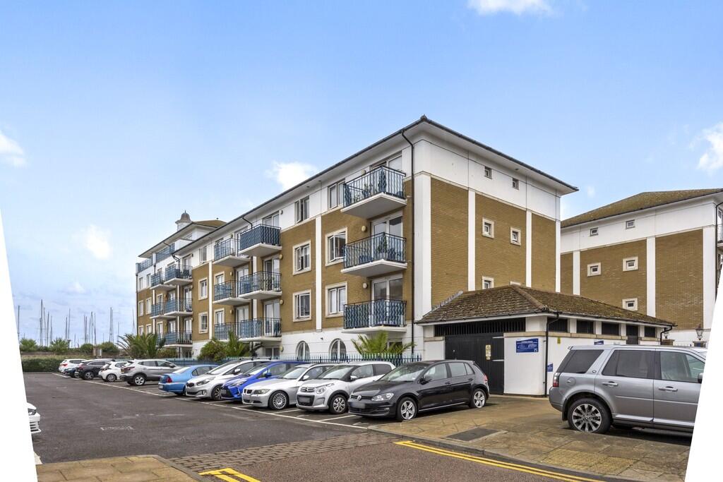 Collingwood Court...