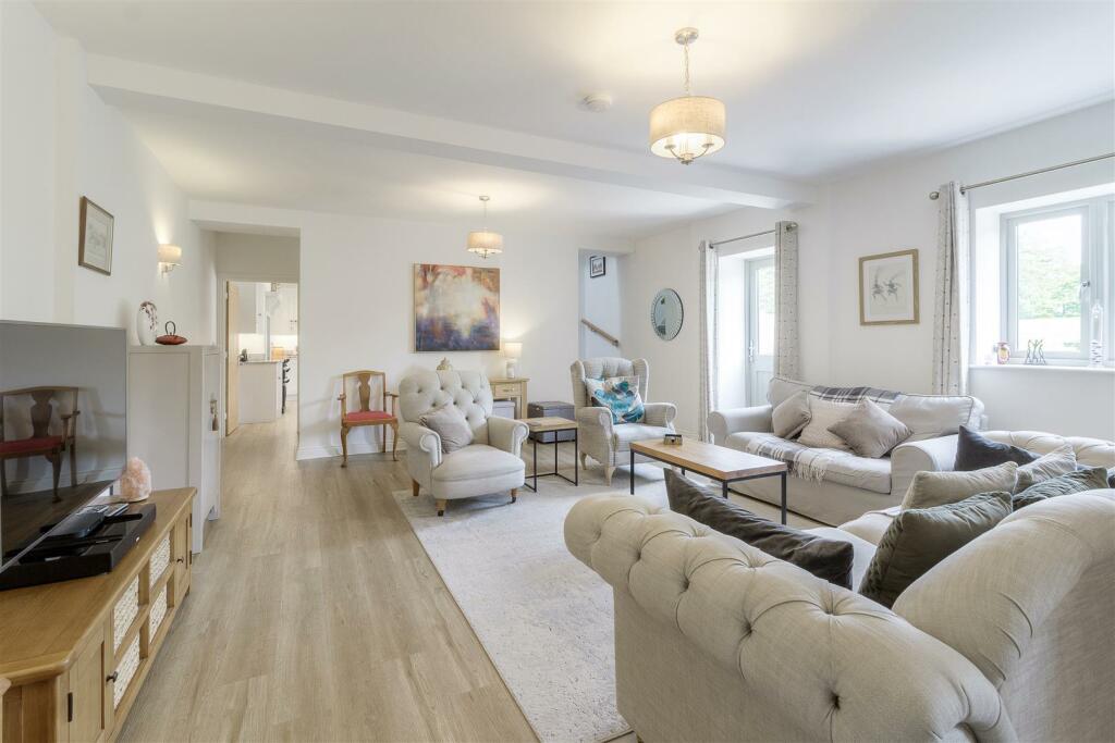 3 Poplars Yard, Shuttington