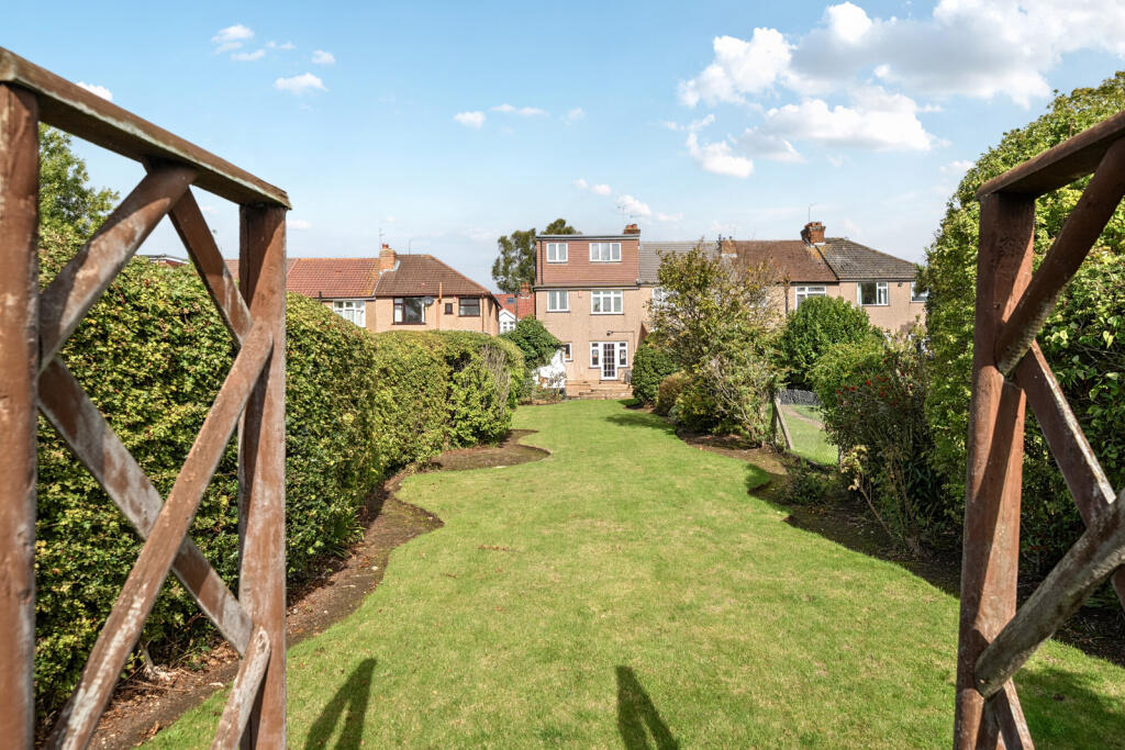 1354300-5-68c7ecf...