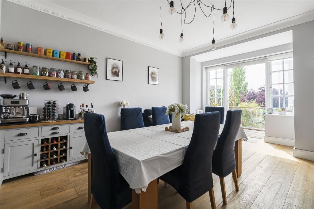 Dining Living Area