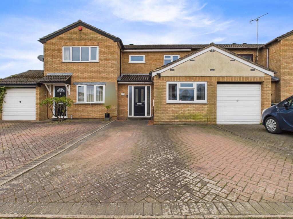 rushmoor drive front pic