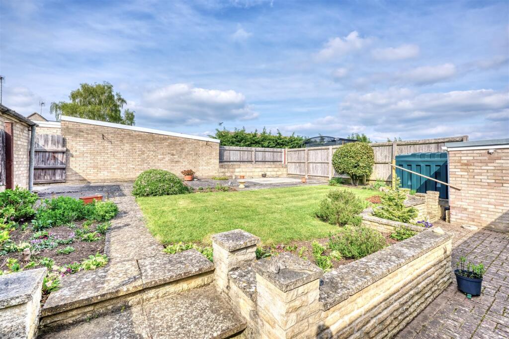 4-8 Park Way Nass-4.jpg