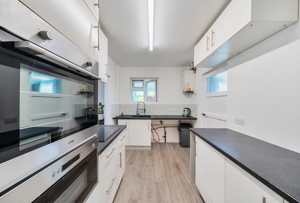 1320863-17-687e23...