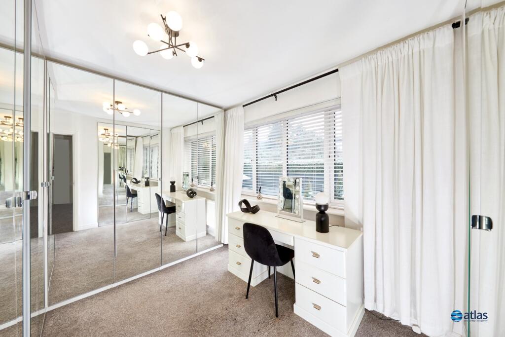 Dressing Room/Bedroom