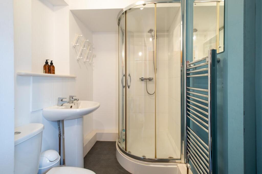 2 Quays Road, Risby-18.JPG