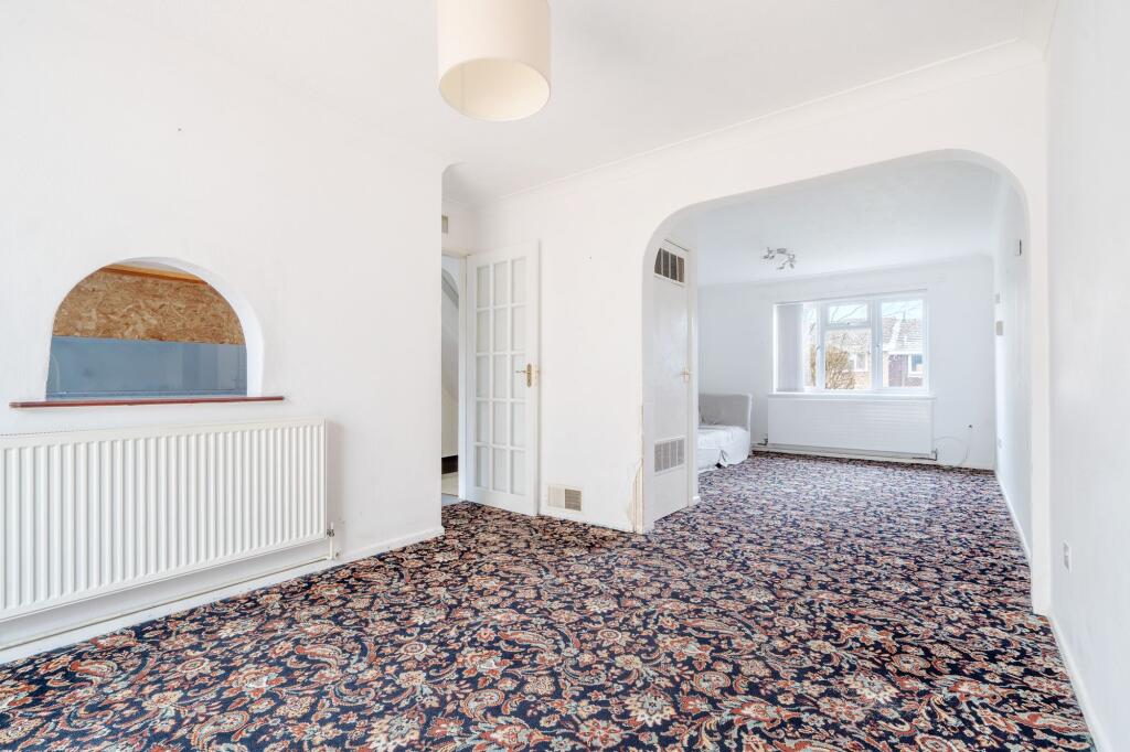 Sitting / Dining Room