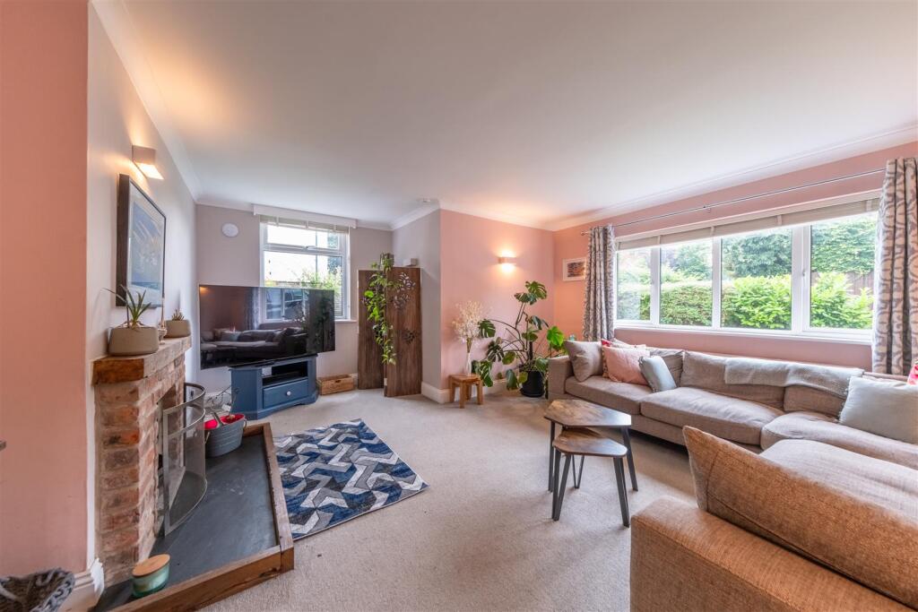 10 Walkers Lane-016.jpg