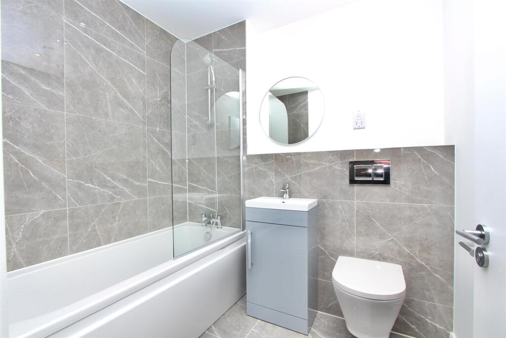 Stoke Newington High Street, N16