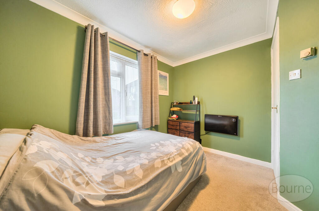 ff8ee4bf-5cdb-499...