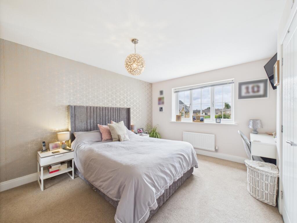 Principle Bedroom with Ensuite