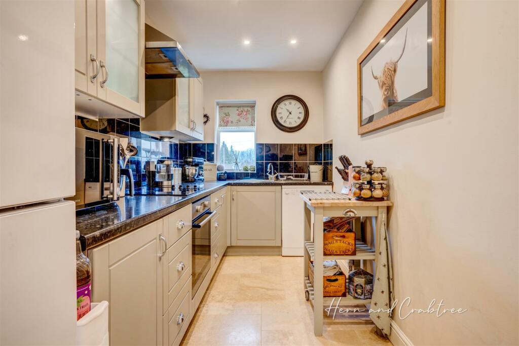 Whitesands, Llanishen, HernCrabtree (16).jpg